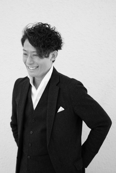 岩谷 真史